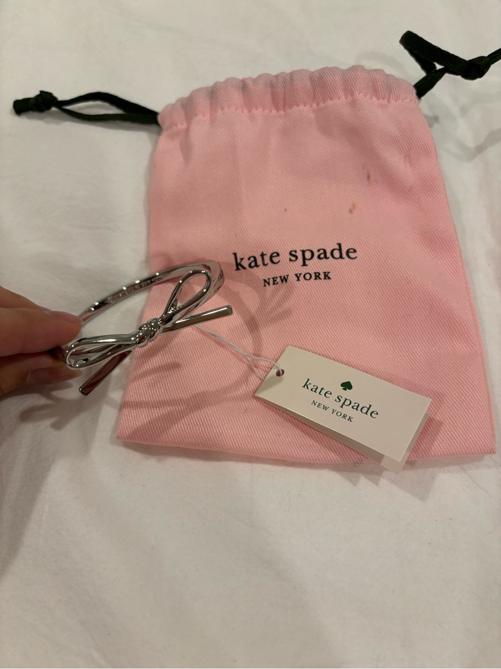kate spade Silver Bow Hair Clip with Pink Logo Pouch